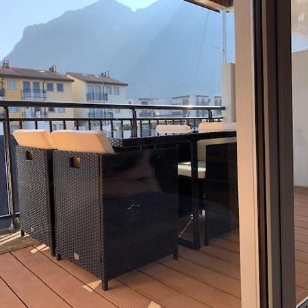 Superbe Appartement Dans La Marina Du Bouveret Port-Valais Exterior photo